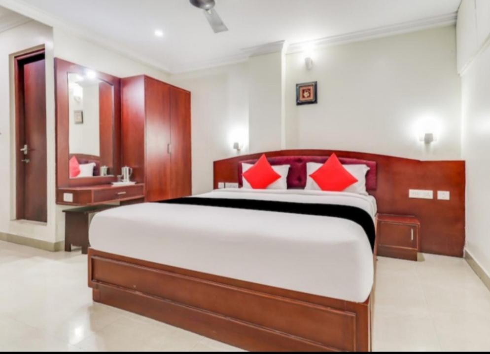 Hotel Balini Madurai Luaran gambar