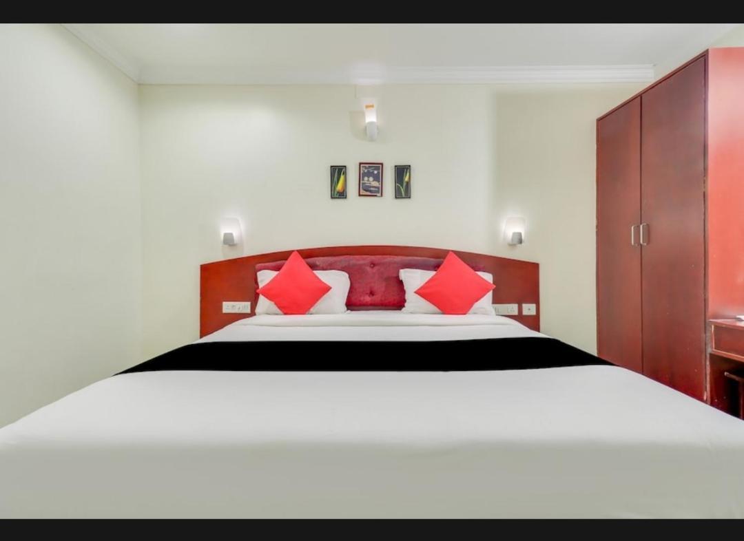 Hotel Balini Madurai Luaran gambar